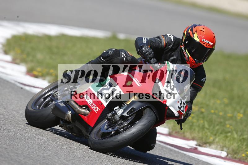 /Archiv-2025/48 25.08.2025 Cornu Master School ADR/rot-rouge/35